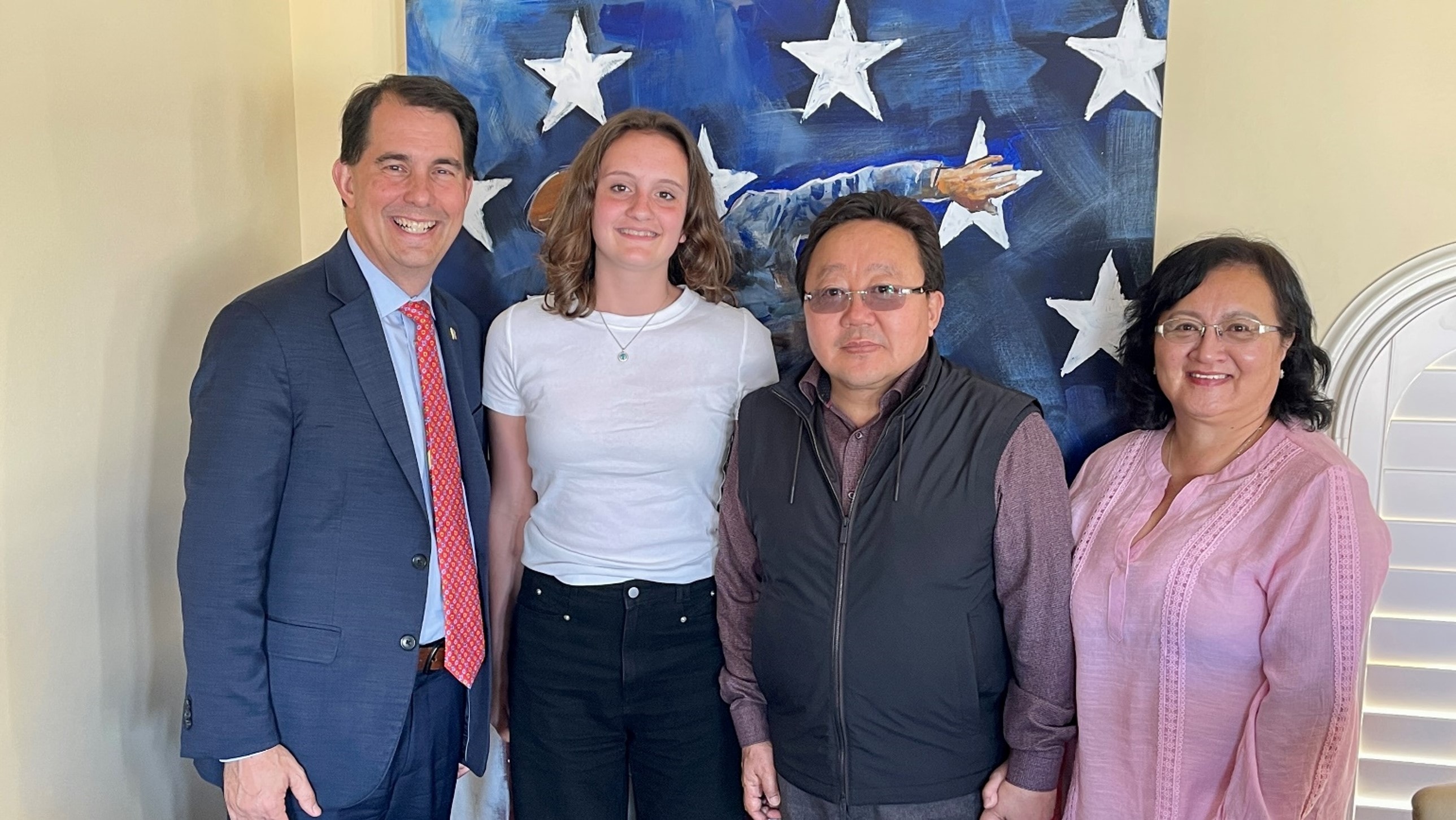 YAF Houston students with Scott Walker in front of a patriotic painting